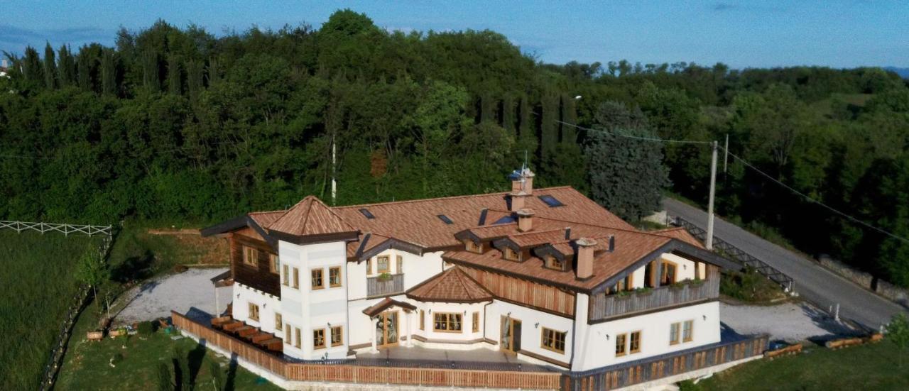Millennium Stube Locazione Turistica Bed & Breakfast Zovencedo Exterior photo